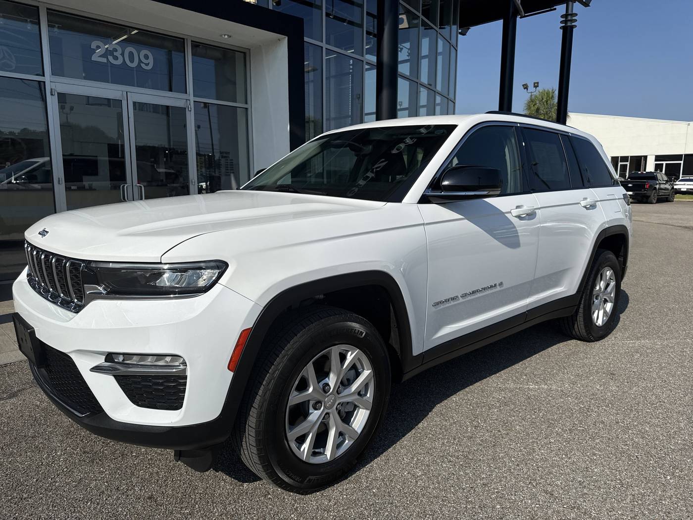 2023 Jeep Grand Cherokee Limited — SUV — 47,920 mi — Dothan, AL