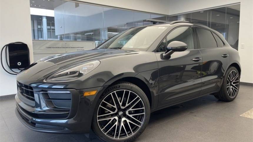 2024 Porsche Macan Standard — SUV — 3,144 mi — Okemos, MI