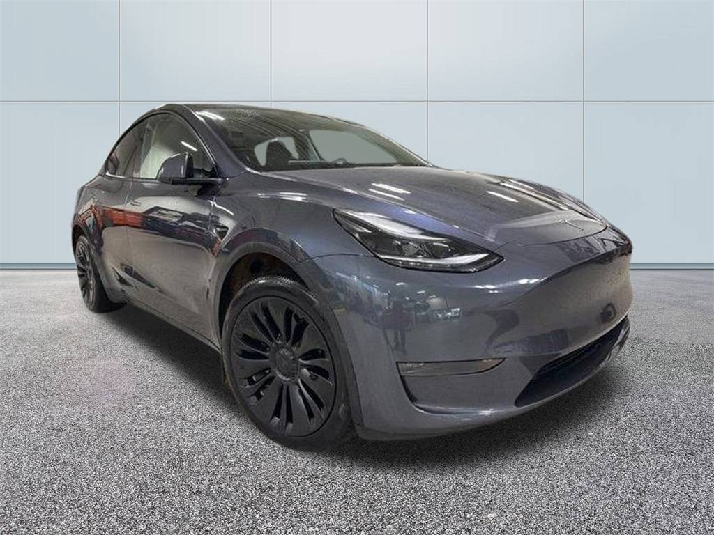 2023 Tesla Model Y Long Range — SUV — 25,171 mi — Okemos, MI