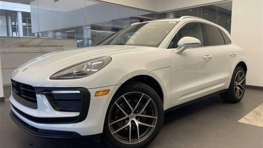 2024 Porsche Macan Standard — SUV — 5,482 mi — Okemos, MI