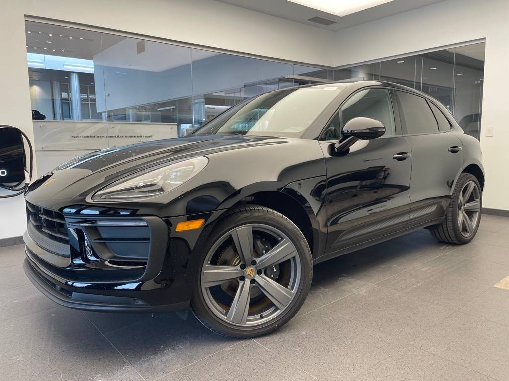 2024 Porsche Macan Standard — SUV — 4,500 mi — Okemos, MI