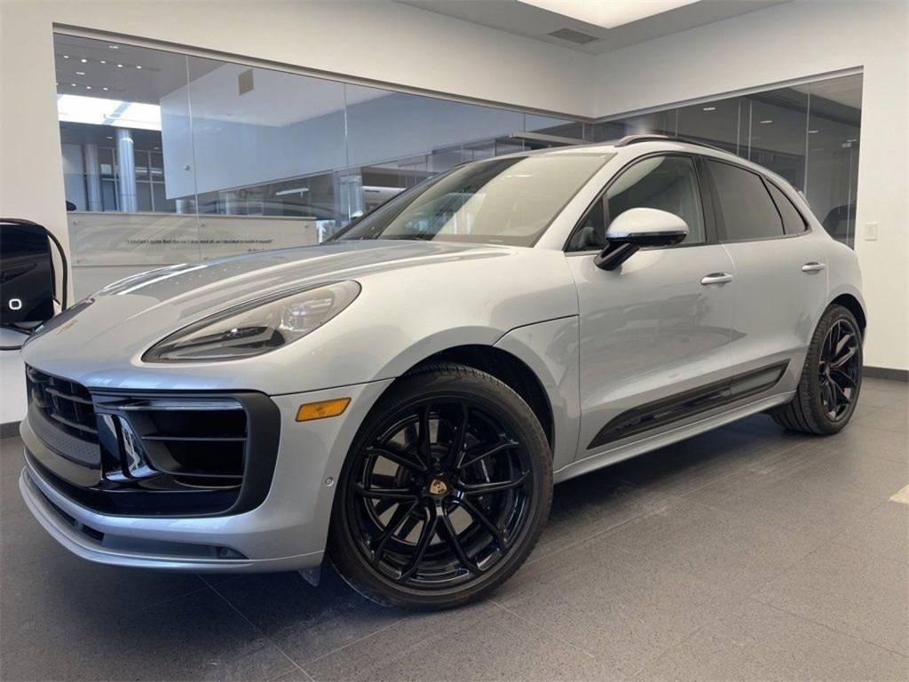 2025 Porsche Macan GTS — SUV — 4,167 mi — Okemos, MI