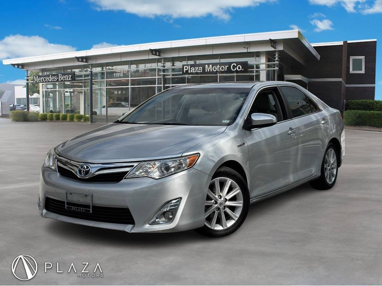 2014 Toyota Camry Hybrid LE — Sedan — 146,579 mi — Creve Coeur, MO