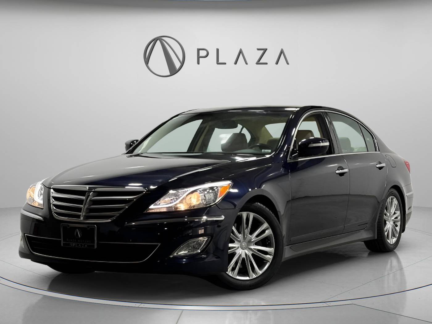 2013 Hyundai Genesis 3.8 — Sedan — 77,391 mi — Creve Coeur, MO