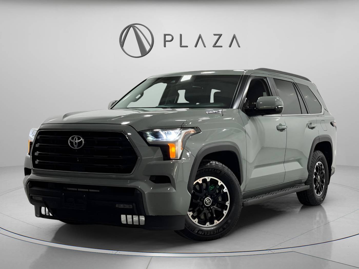 2024 Toyota Sequoia SR5 — SUV — 44,468 mi — Creve Coeur, MO