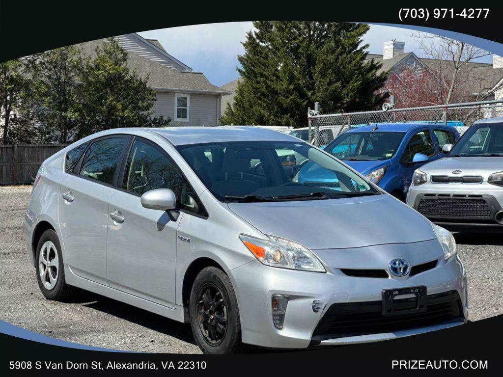 2014 Toyota Prius Three — Sedan — 99,160 mi — Alexandria, VA