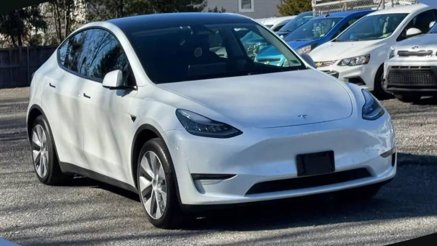2021 Tesla Model Y Standard Range — SUV — 20,926 mi — Alexandria, VA