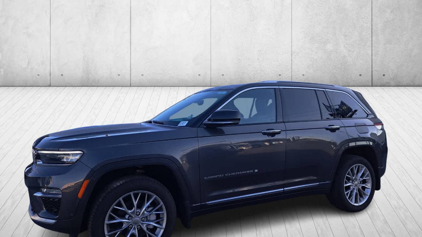 2023 Jeep Grand Cherokee Summit — SUV — 31,824 mi — Kenner, LA