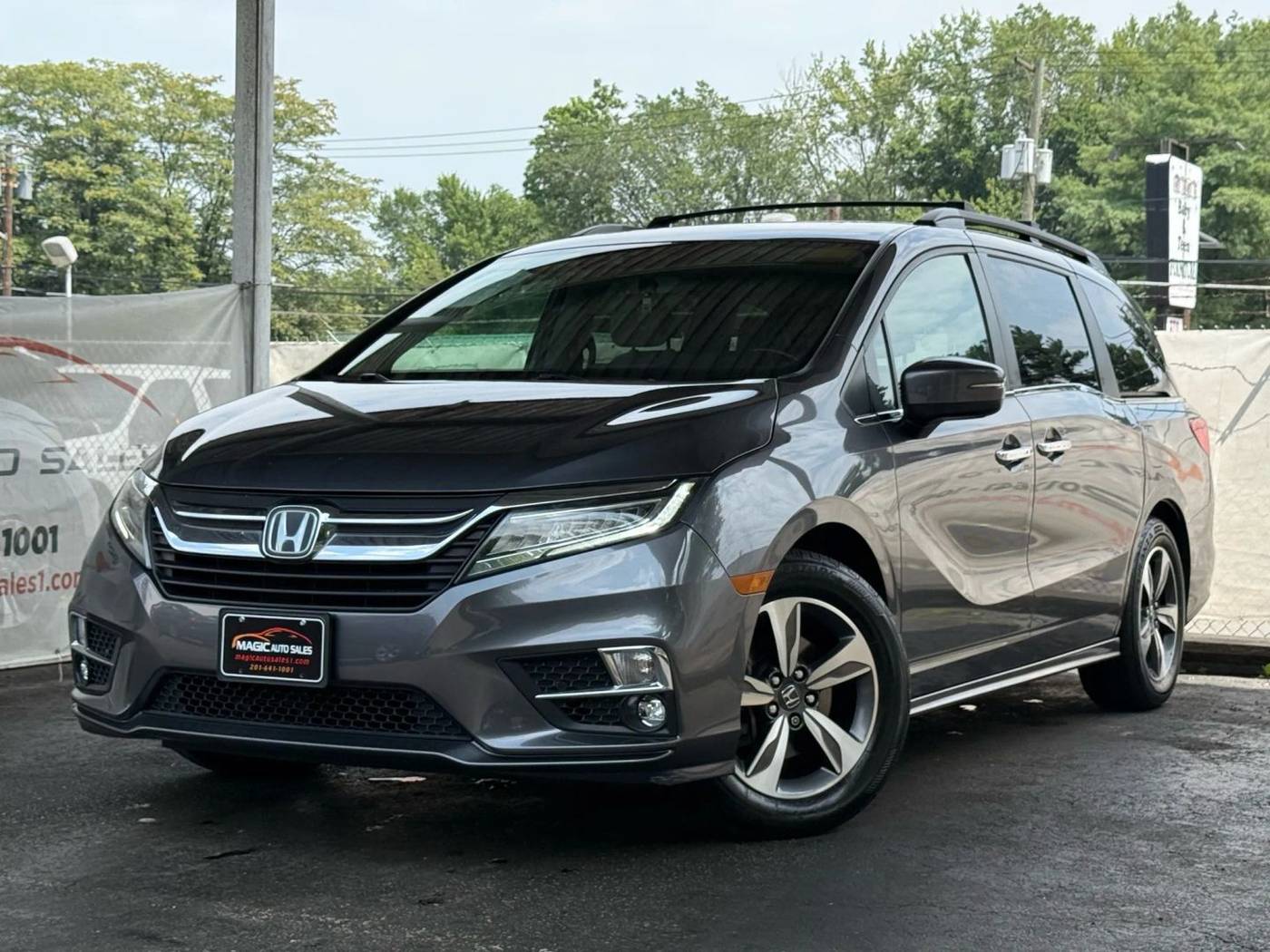 2018 Honda Odyssey Touring — Minivan — 124,984 mi — Little Ferry, NJ