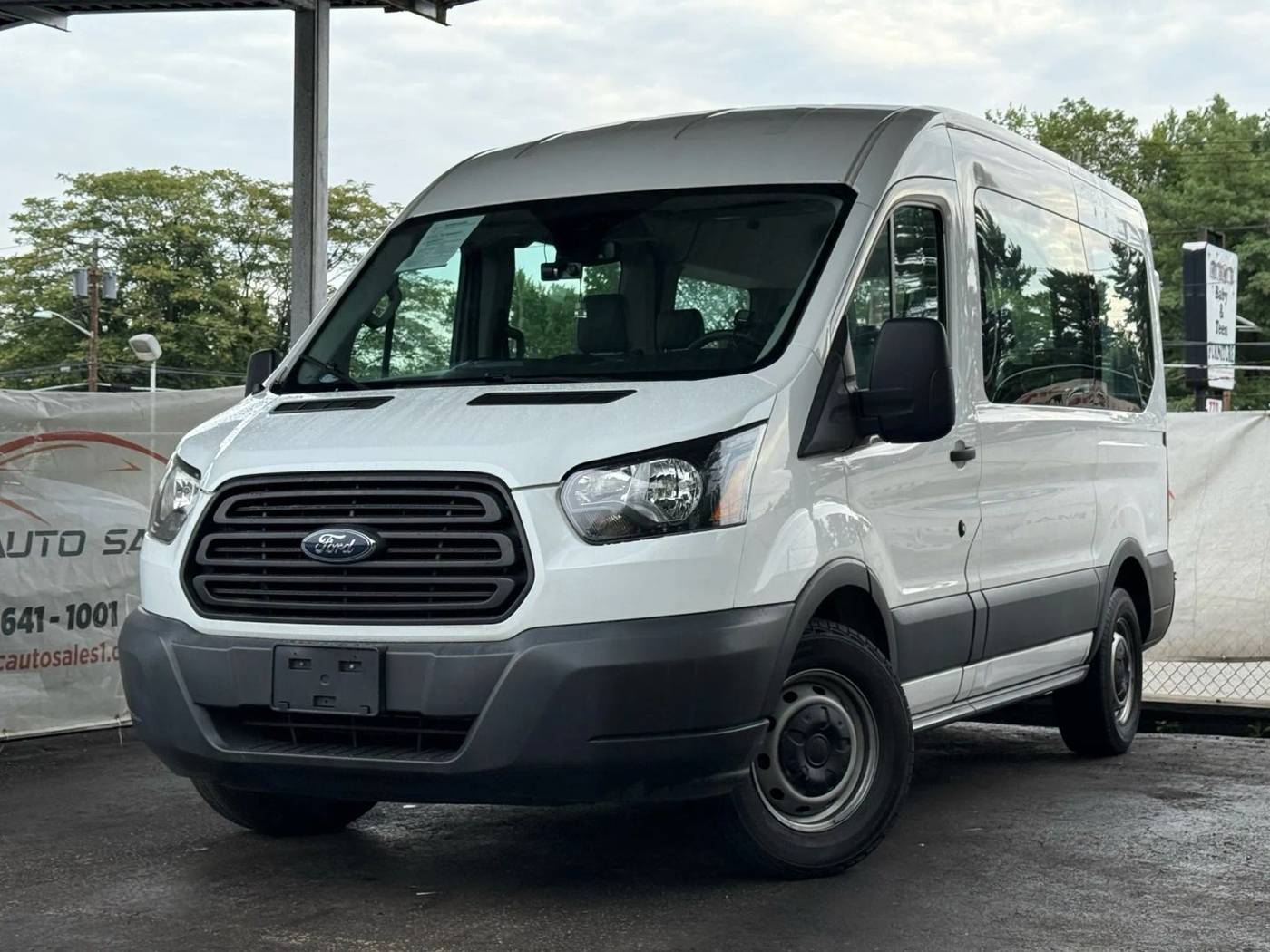 2018 Ford Transit Passenger Wagon T-150 XL — Passenger Van — 24,508 mi — Little Ferry, NJ