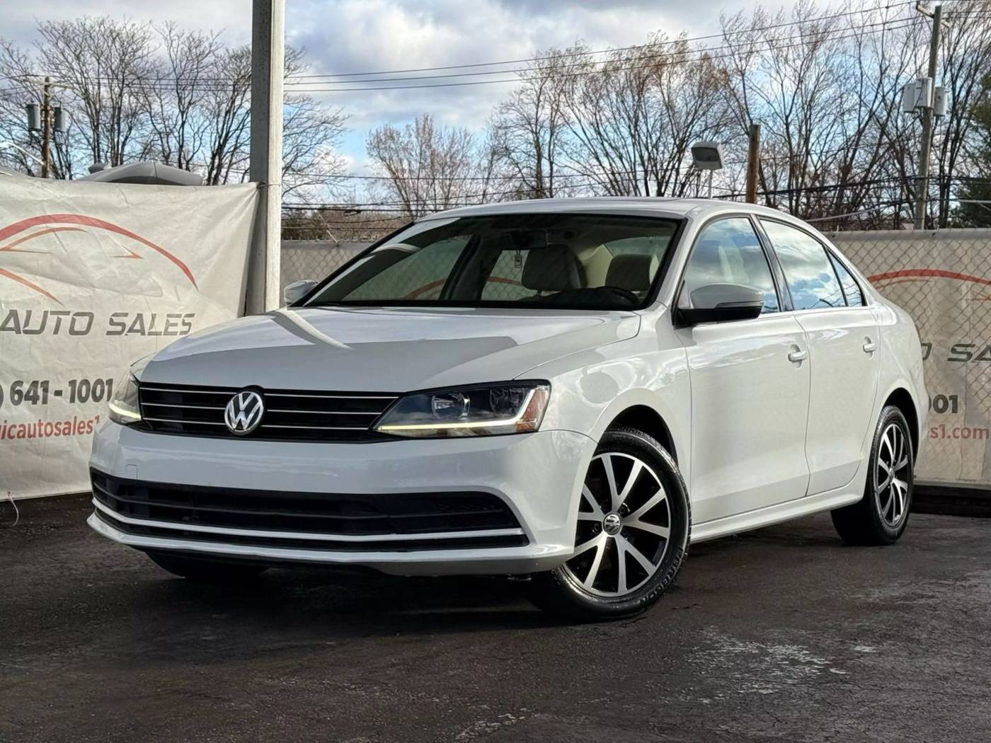 2017 Volkswagen Jetta 1.4T SE — Sedan — 28,923 mi — Little Ferry, NJ