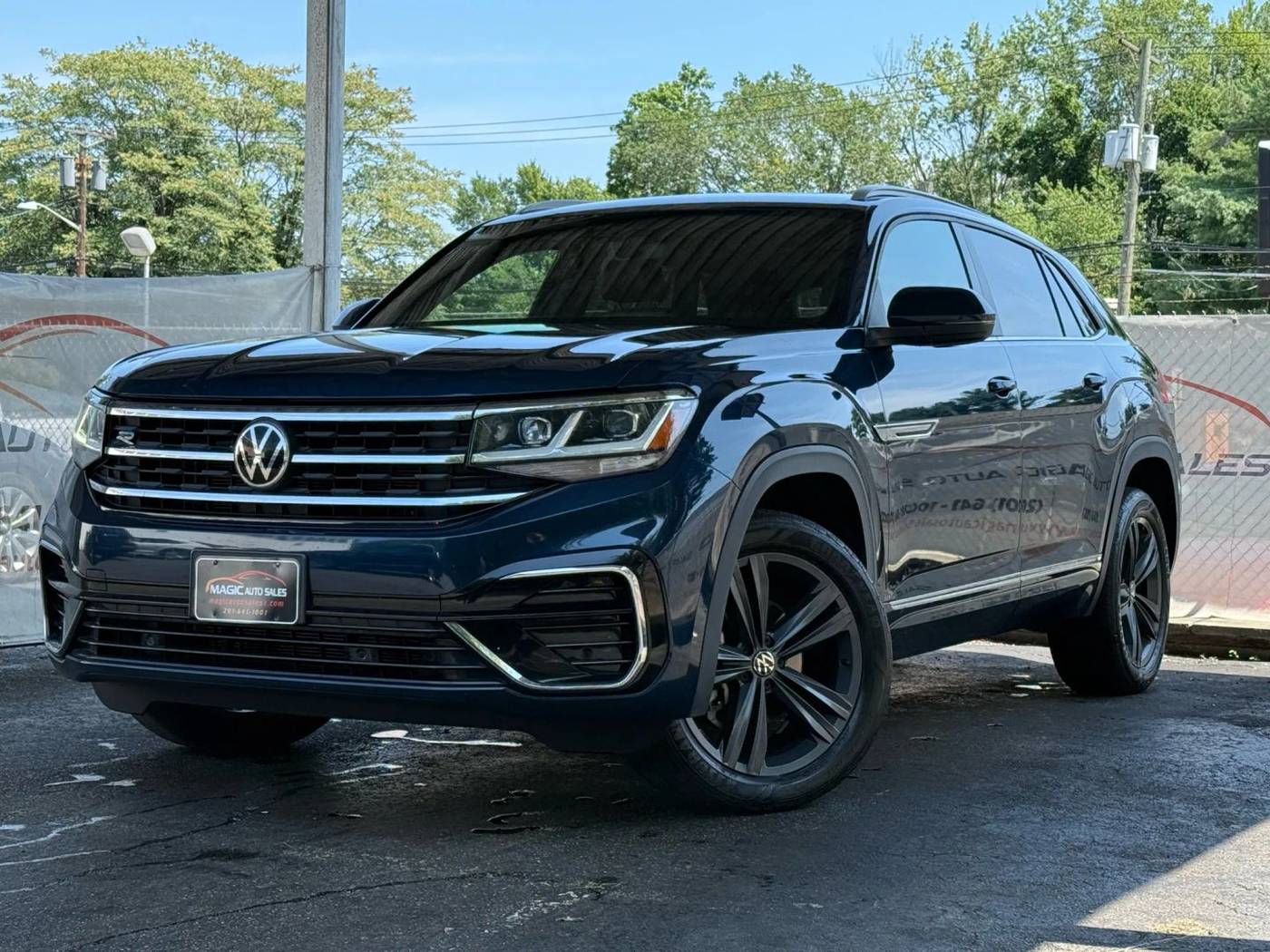 2021 Volkswagen Atlas Cross Sport SE with Technology R-Line — SUV — 127,614 mi — Little Ferry, NJ