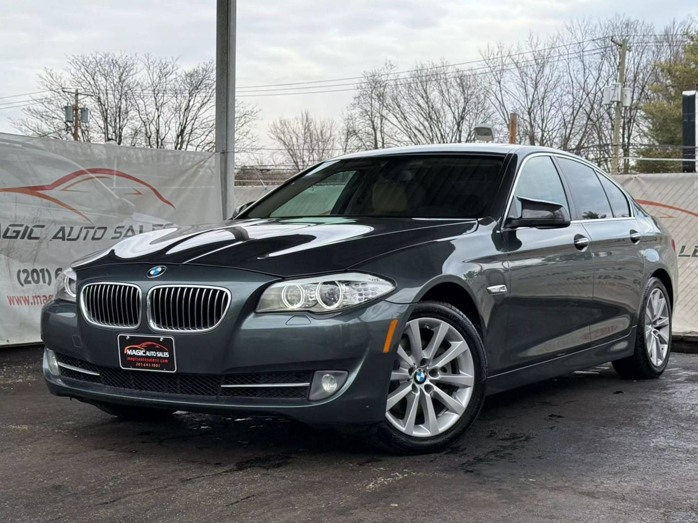 2013 BMW 5 Series 528i — Sedan — 93,385 mi — Little Ferry, NJ