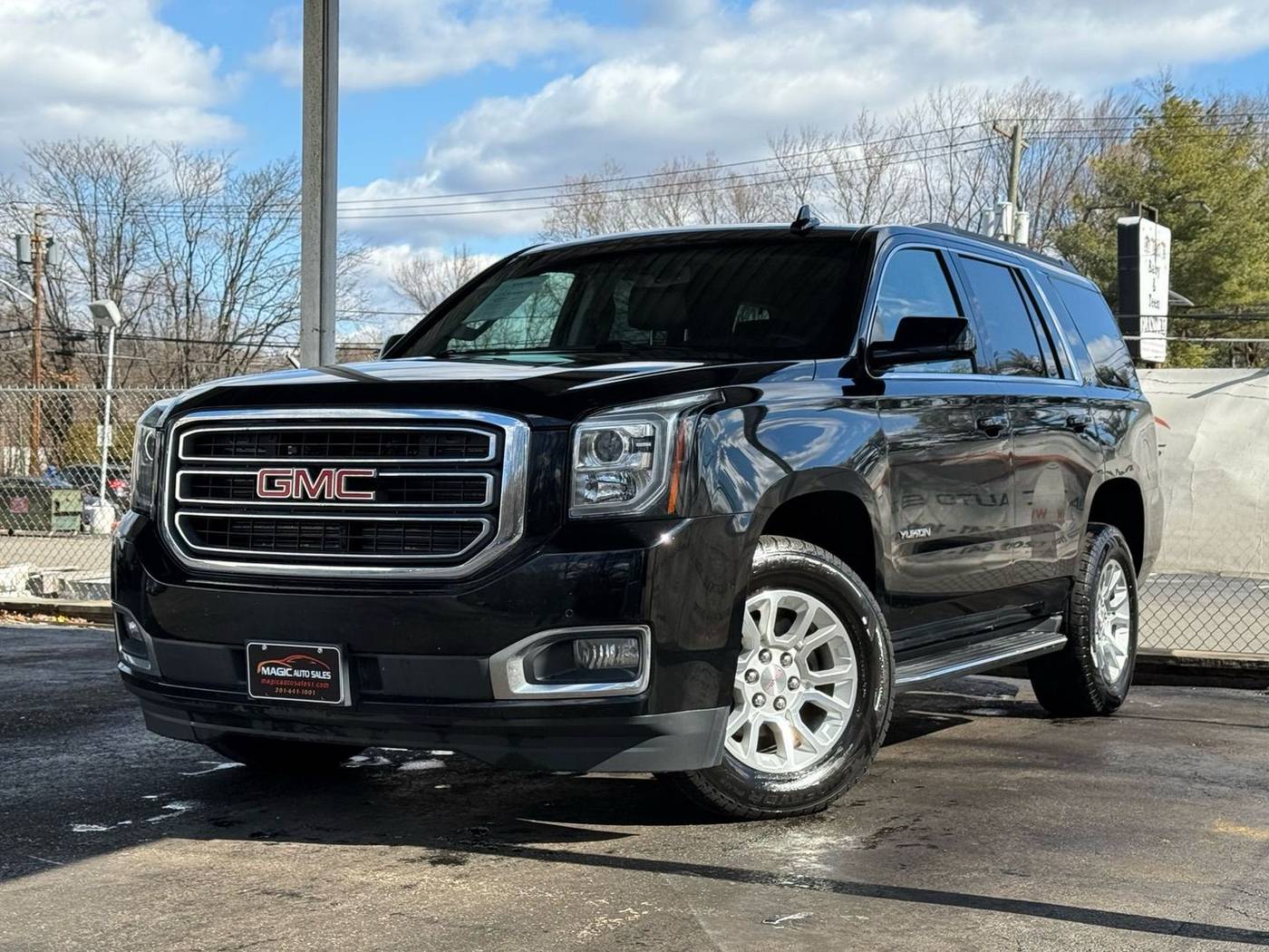 2018 GMC Yukon SLT — SUV — 100,026 mi — Little Ferry, NJ