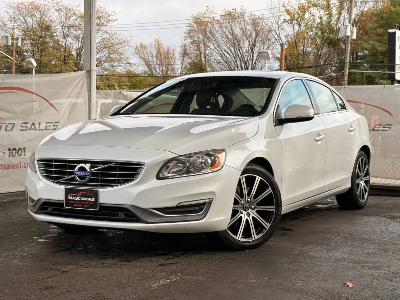 2017 Volvo S60 Inscription — Sedan — 97,892 mi — Little Ferry, NJ