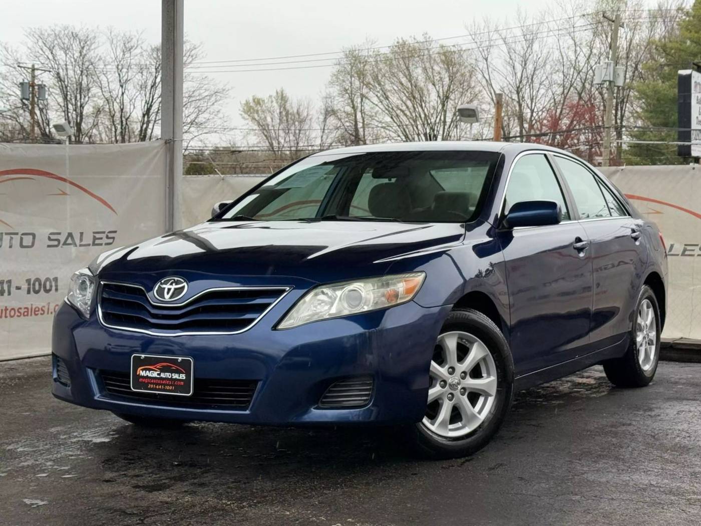 2011 Toyota Camry LE — Sedan — 75,415 mi — Little Ferry, NJ