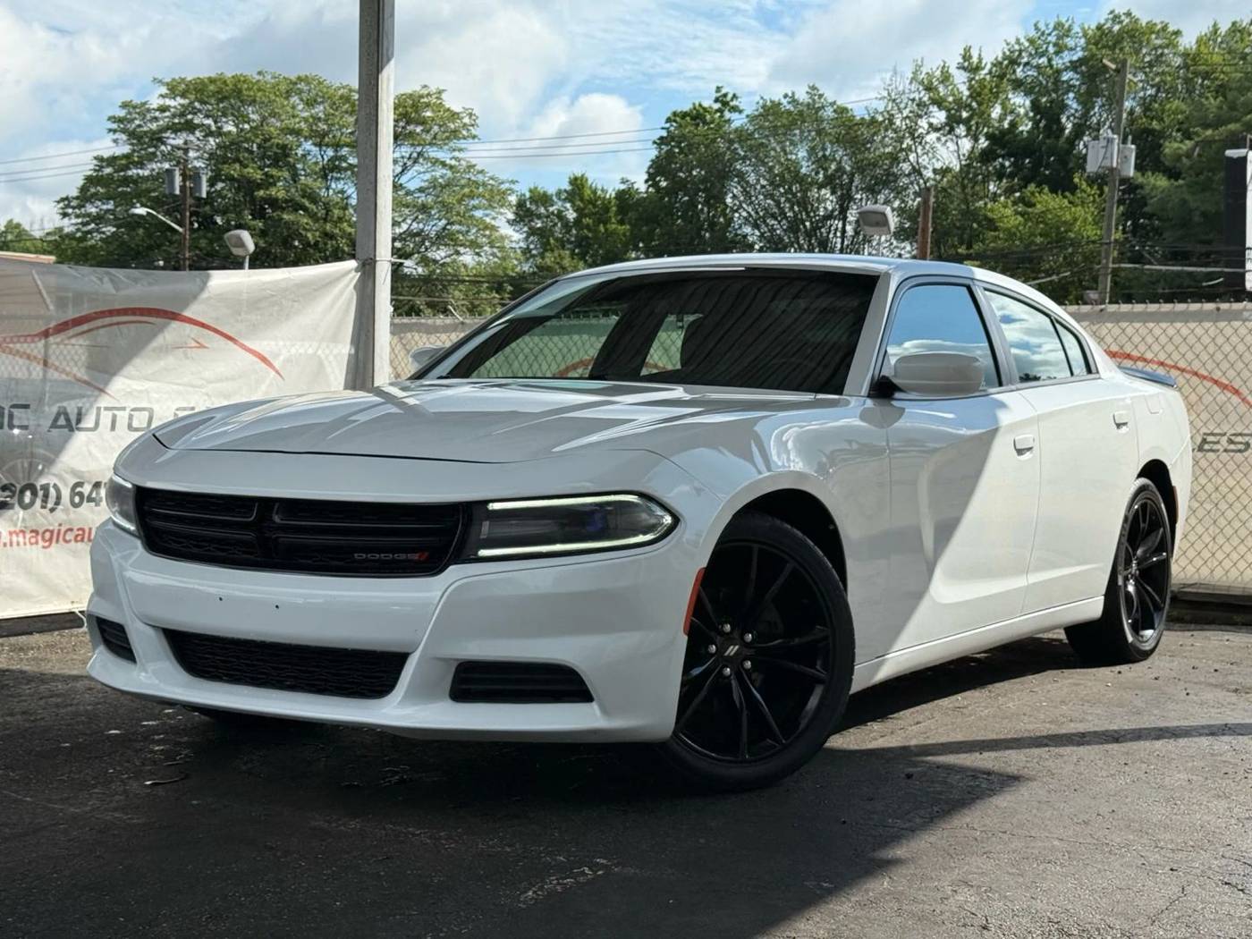 2018 Dodge Charger SXT — Sedan — 106,935 mi — Little Ferry, NJ