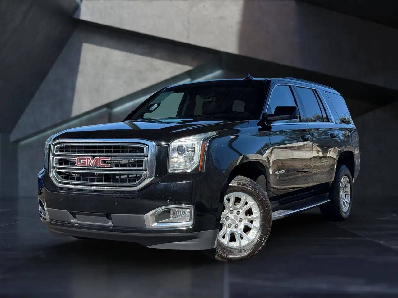 2017 GMC Yukon SLT — SUV — 101,694 mi — Little Ferry, NJ