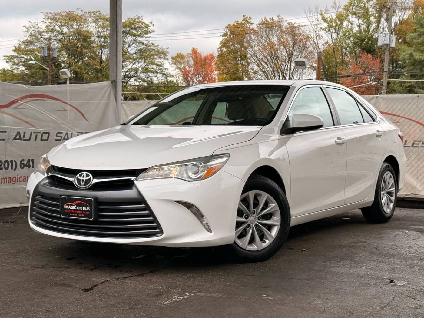 2015 Toyota Camry LE — Sedan — 68,324 mi — Little Ferry, NJ
