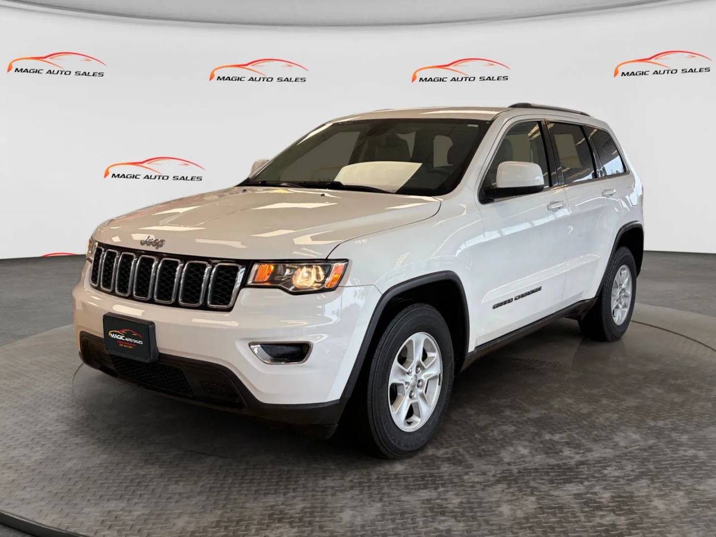 2017 Jeep Grand Cherokee Laredo