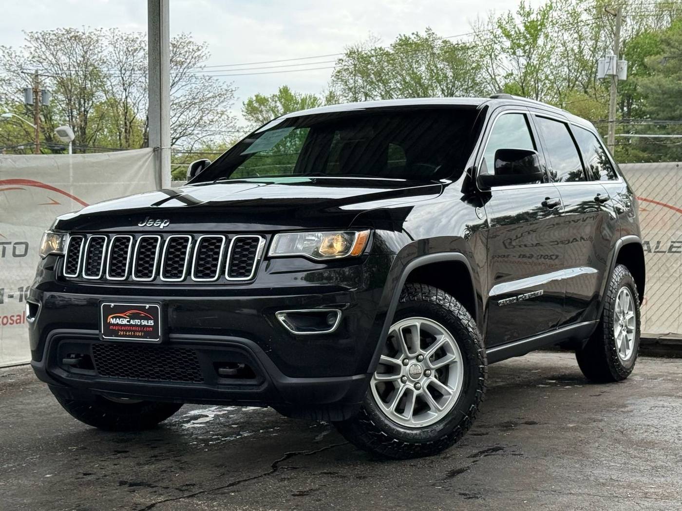 2019 Jeep Grand Cherokee Laredo E — SUV — 127,789 mi — Little Ferry, NJ