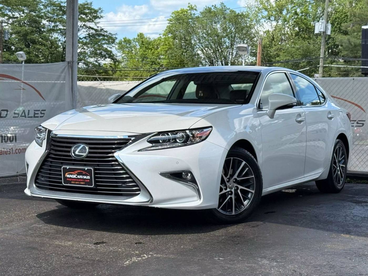 2017 Lexus ES ES 350 — Sedan — 135,013 mi — Little Ferry, NJ