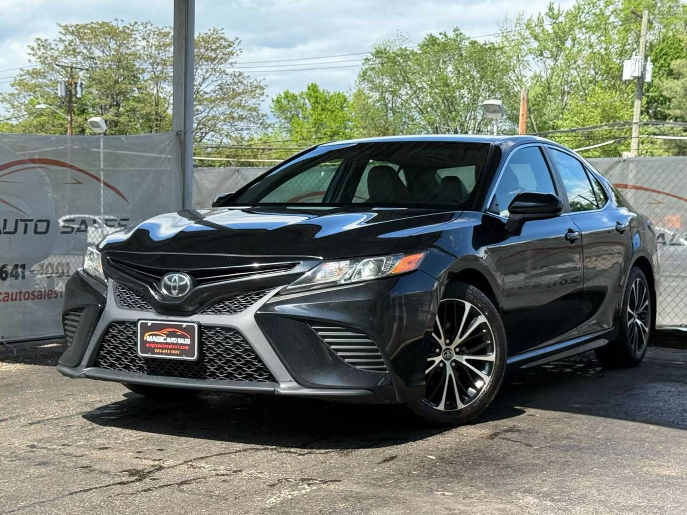 2019 Toyota Camry SE — Sedan — 147,902 mi — Little Ferry, NJ