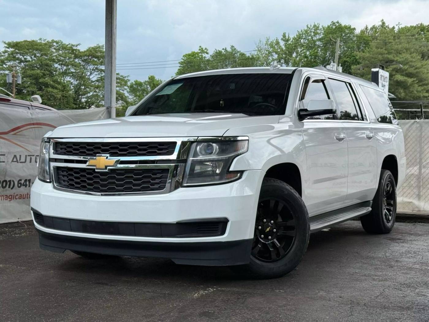 2015 Chevrolet Suburban LT — SUV — 105,147 mi — Little Ferry, NJ