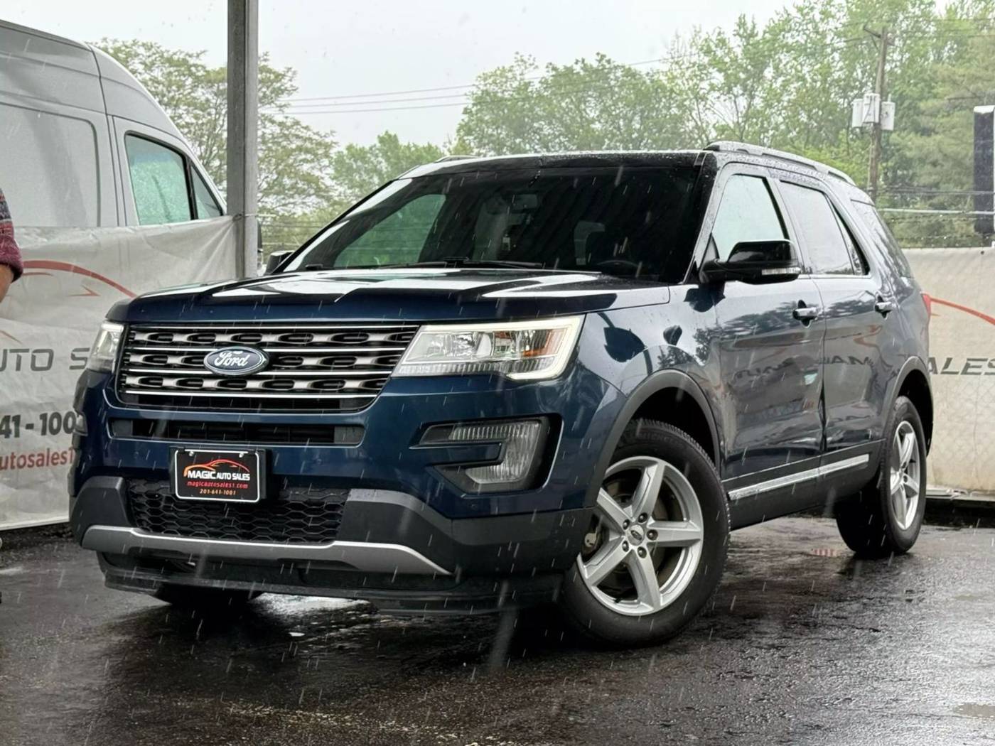 2017 Ford Explorer XLT — SUV — 141,285 mi — Little Ferry, NJ