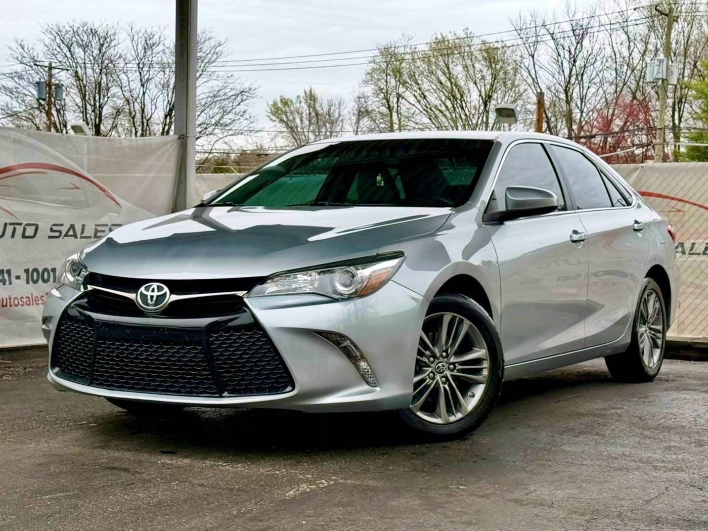 2017 Toyota Camry SE — Sedan — 47,852 mi — Little Ferry, NJ