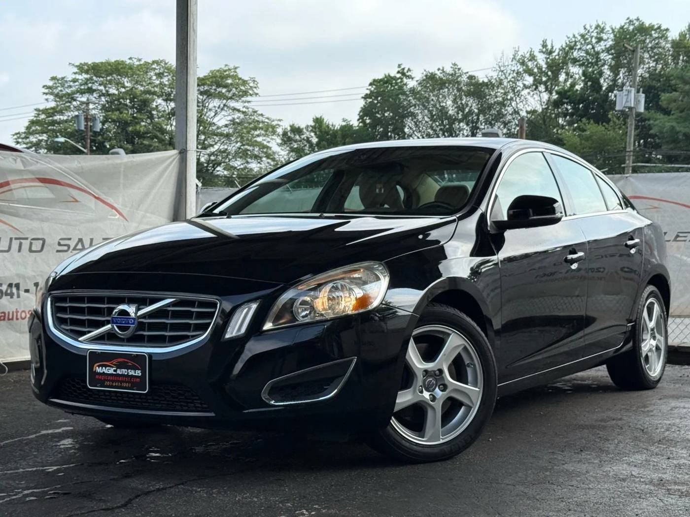 2012 Volvo S60 T5 — Sedan — 46,898 mi — Little Ferry, NJ