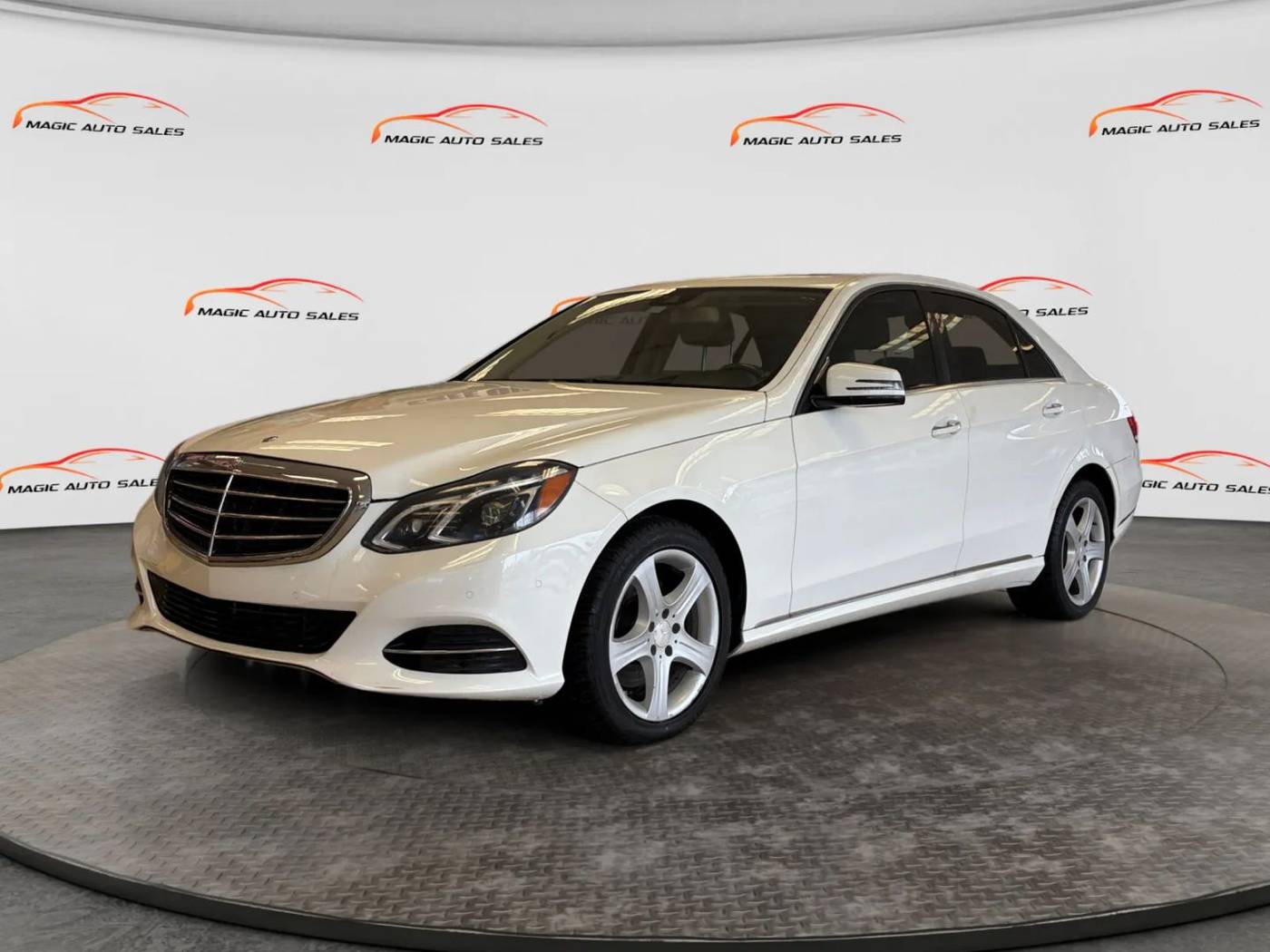 2014 Mercedes-Benz E-Class E 350 — Sedan — 105,237 mi — Little Ferry, NJ