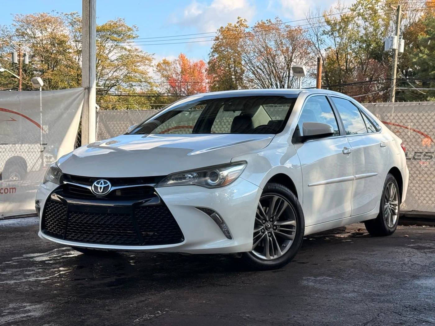 2015 Toyota Camry SE — Sedan — 84,272 mi — Little Ferry, NJ