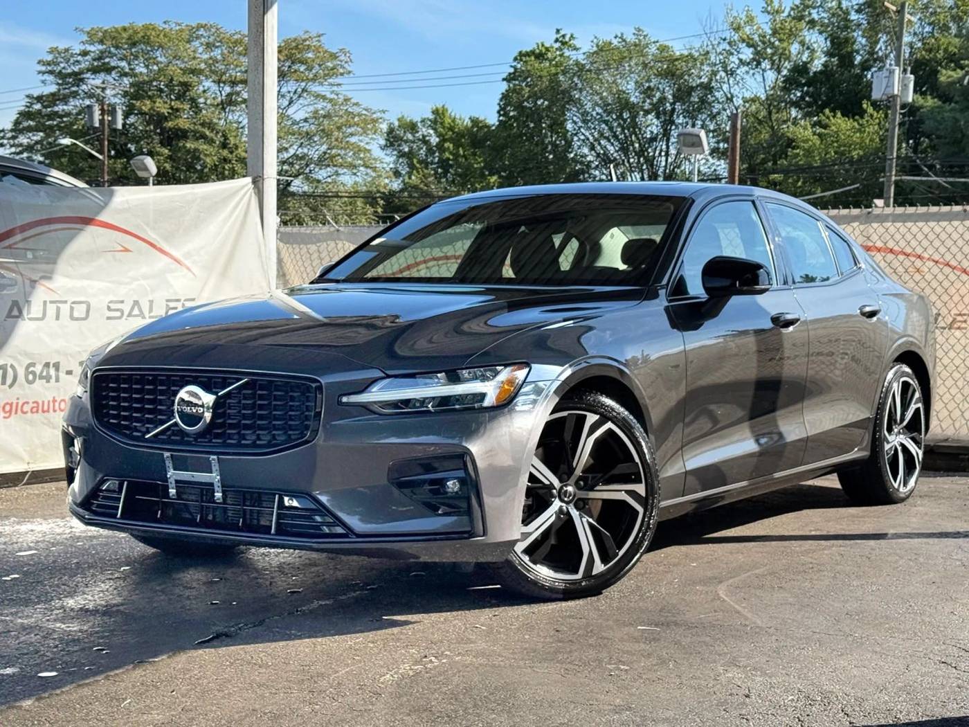 2025 Volvo S60 Core — Sedan — 27,004 mi — Little Ferry, NJ