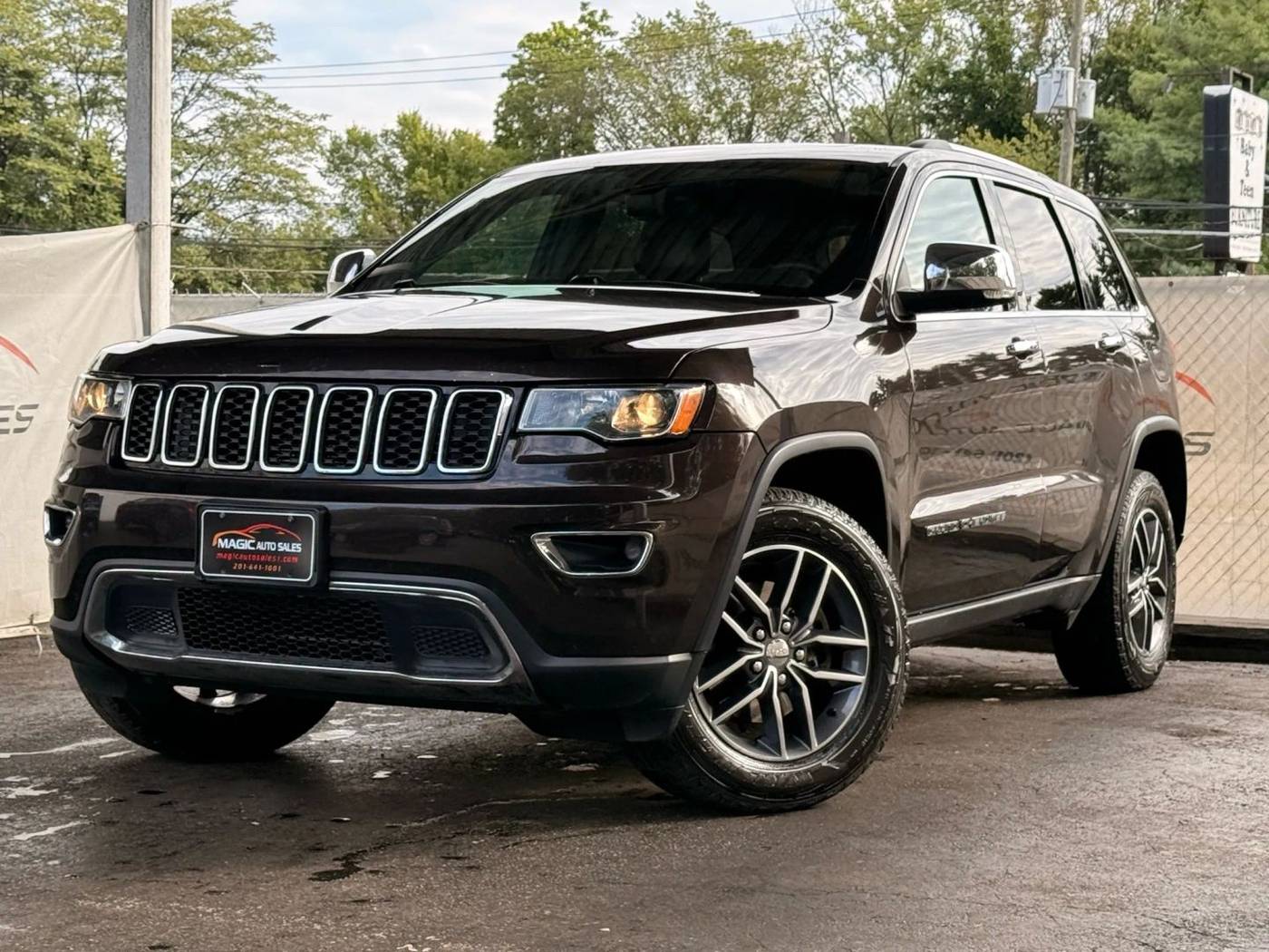 2017 Jeep Grand Cherokee Limited — SUV — 109,602 mi — Little Ferry, NJ