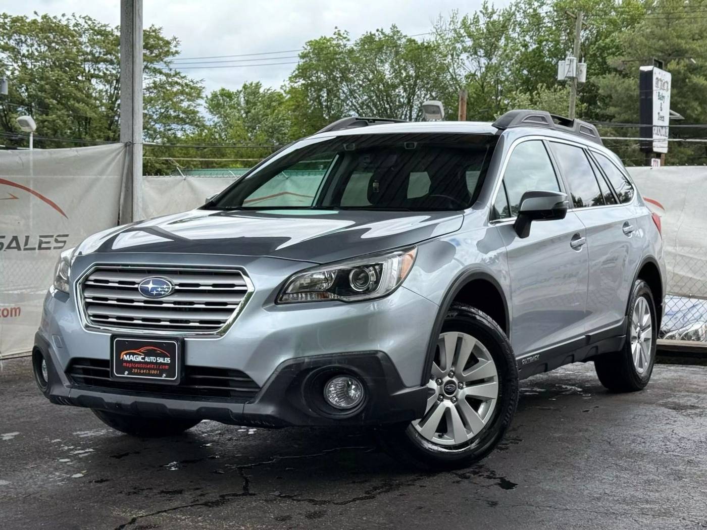 2017 Subaru Outback 2.5i Premium — SUV — 114,595 mi — Little Ferry, NJ