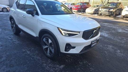 2024 Volvo XC40 Plus — SUV — 17,999 mi — Doylestown, PA