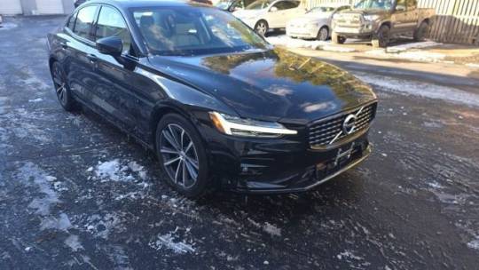 2022 Volvo S60 Momentum — Sedan — 15,413 mi — Doylestown, PA