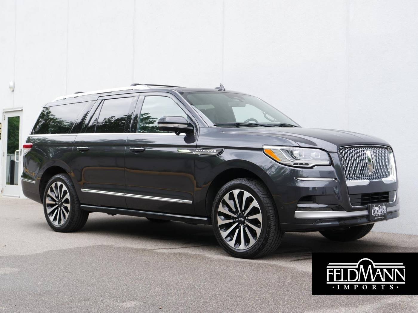 2022 Lincoln Navigator Reserve — SUV — 55,701 mi — Bloomington, MN