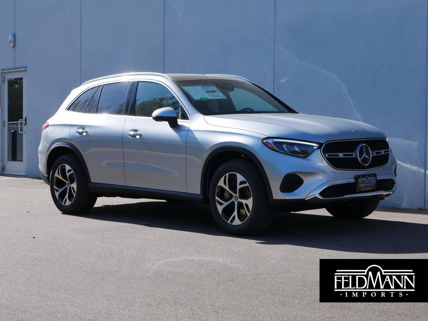 2025 Mercedes-Benz GLC GLC 350e — SUV — 11 mi — Bloomington, MN