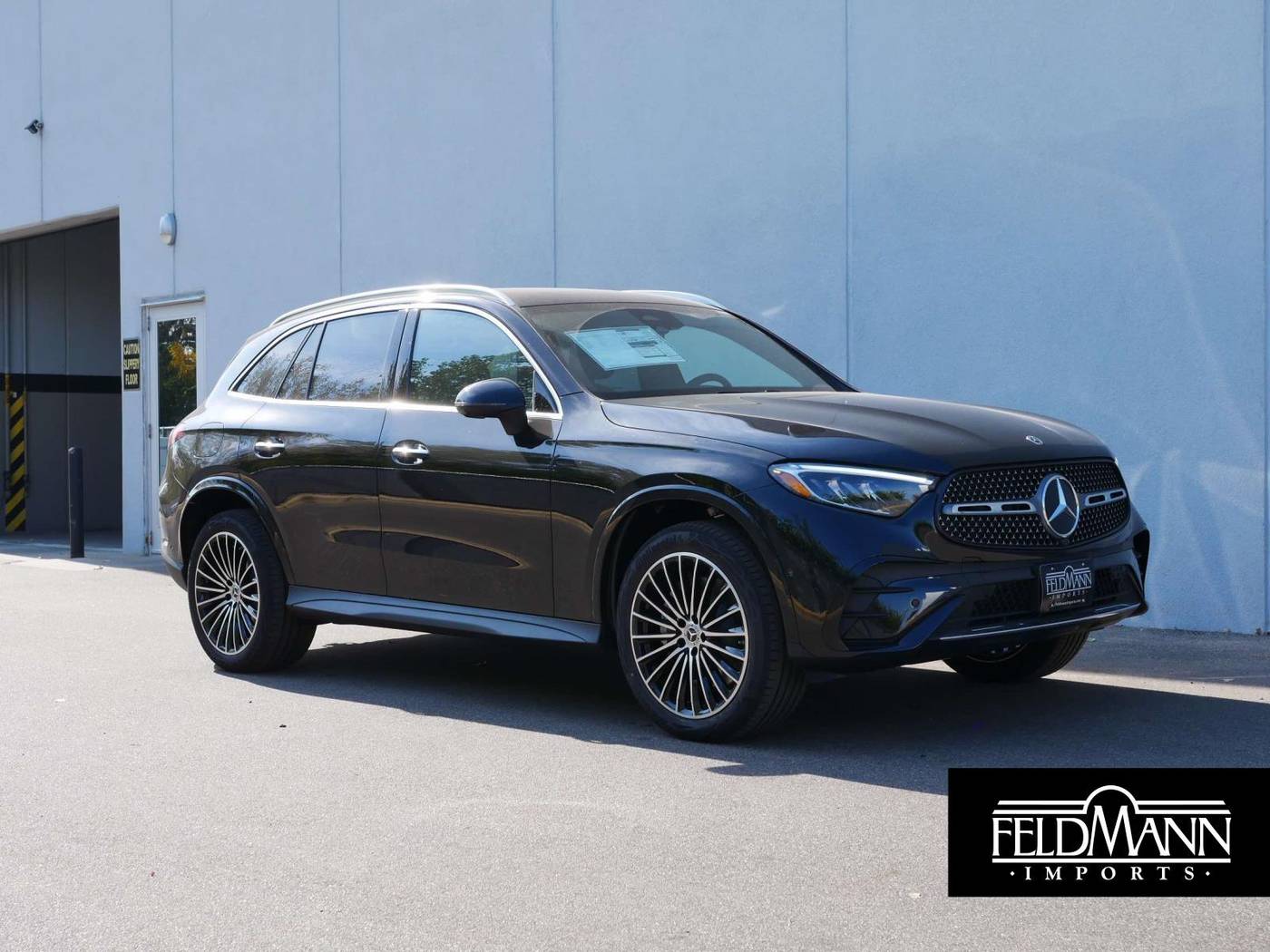 2025 Mercedes-Benz GLC GLC 300 — SUV — 15 mi — Bloomington, MN