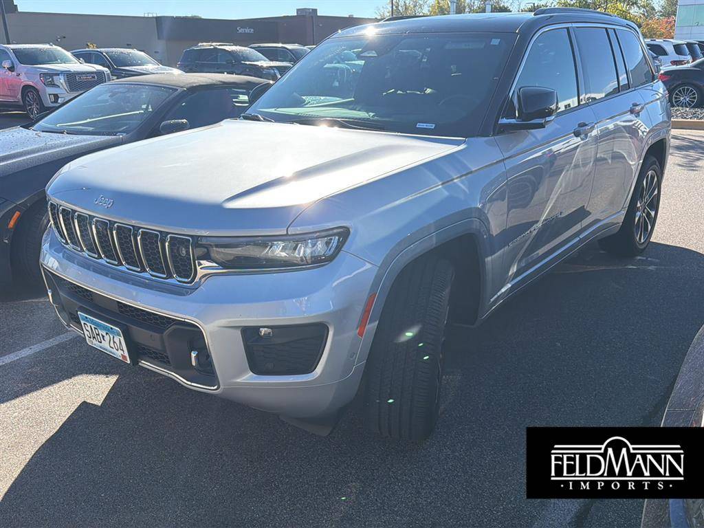 2024 Jeep Grand Cherokee Overland — SUV — 8,601 mi — Bloomington, MN
