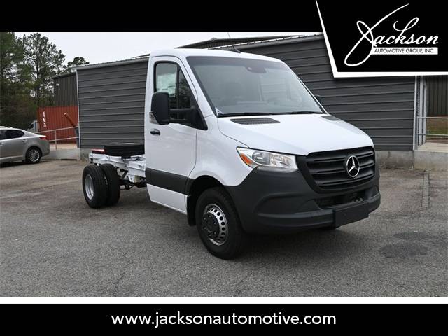 2023 Mercedes-Benz Sprinter Cab Chassis