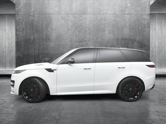 2024 Land Rover Range Rover Sport SE Dynamic — SUV — 2,805 mi — Naperville, IL