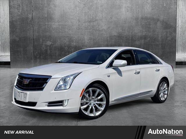 2017 Cadillac XTS Luxury — Sedan — 62,596 mi — Naperville, IL