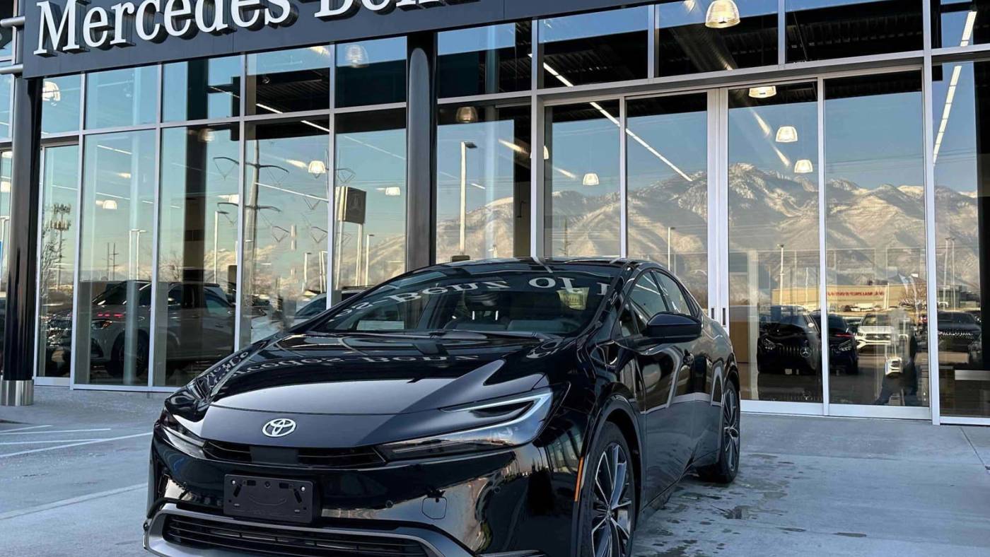 2024 Toyota Prius XLE — Hatchback — 12,455 mi — Draper, UT