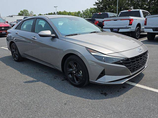 2023 Hyundai Elantra Hybrid Blue — Sedan — 37,169 mi — Mechanicsburg, PA