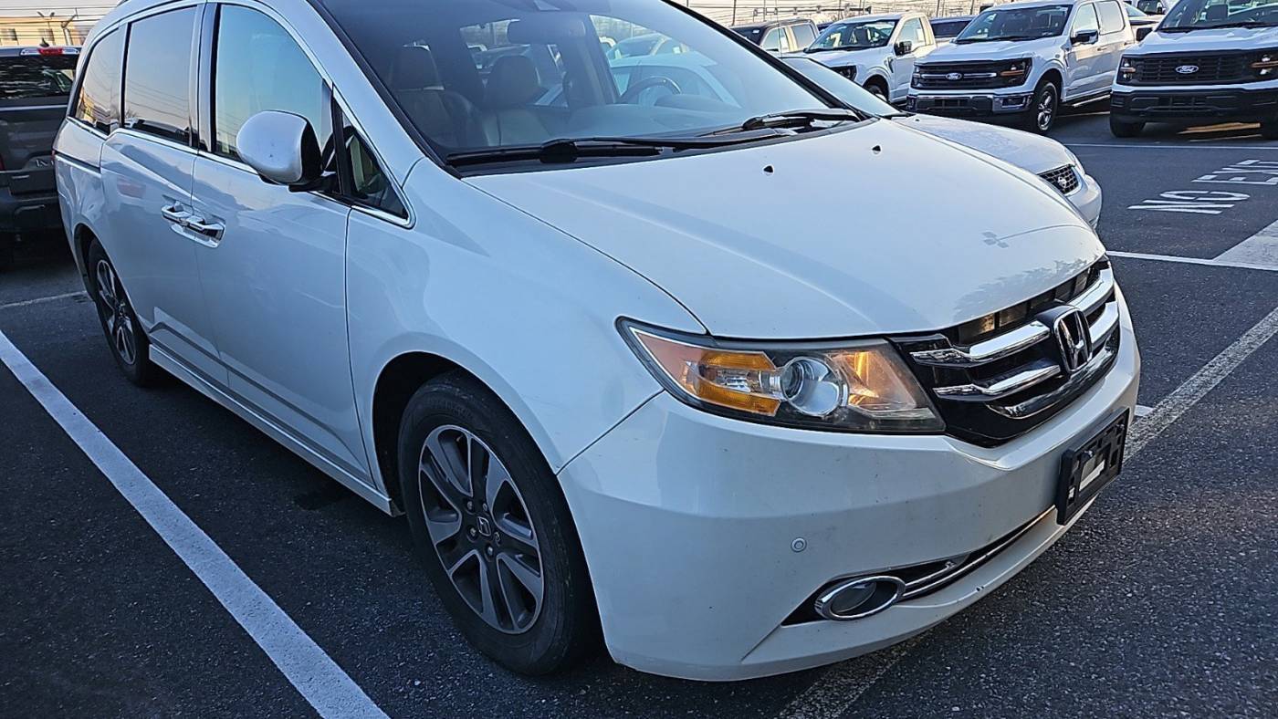 2016 Honda Odyssey Touring — Minivan — 139,906 mi — Mechanicsburg, PA