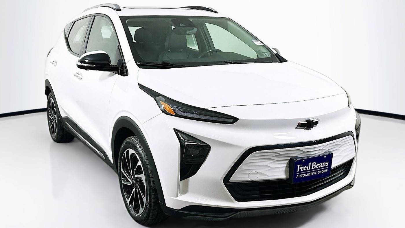 2022 Chevrolet Bolt EUV Premier — SUV — 22,882 mi — Doylestown, PA