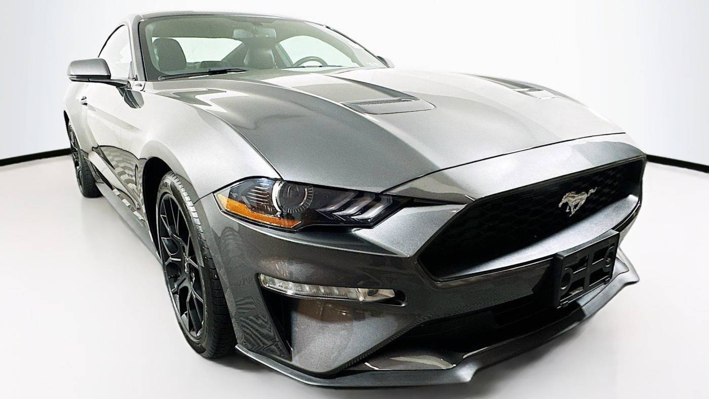 2018 Ford Mustang EcoBoost Premium — Coupe — 31,074 mi — Doylestown, PA